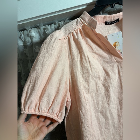 Chic Peach V-Neck 100% Blouse - Picture 2 of 6
